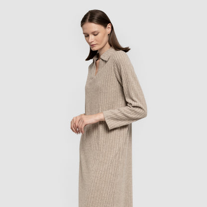 Vestido largo manga larga solapa 4x2 canalé mujer beige