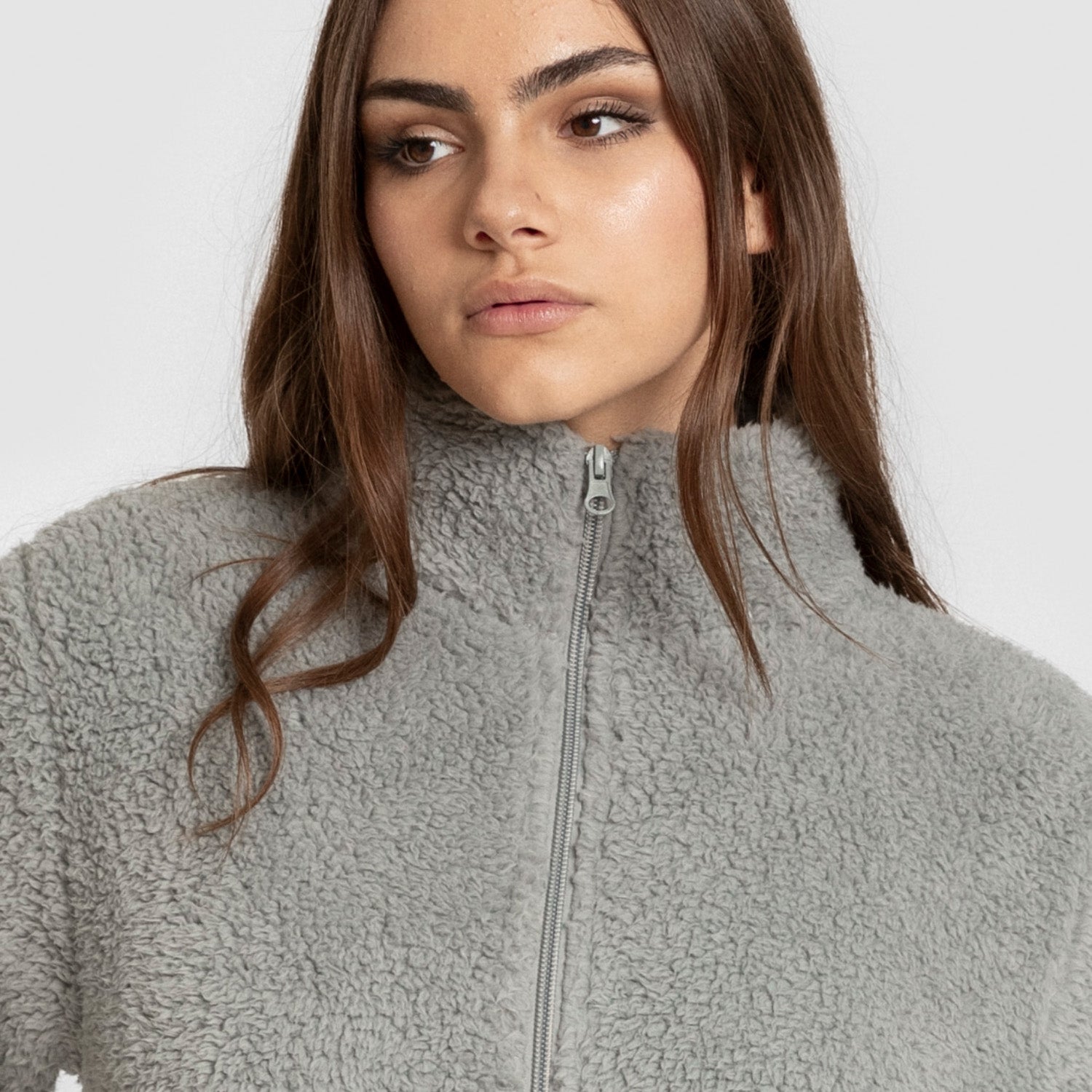 Sudadera sherpa mujer gris verdoso